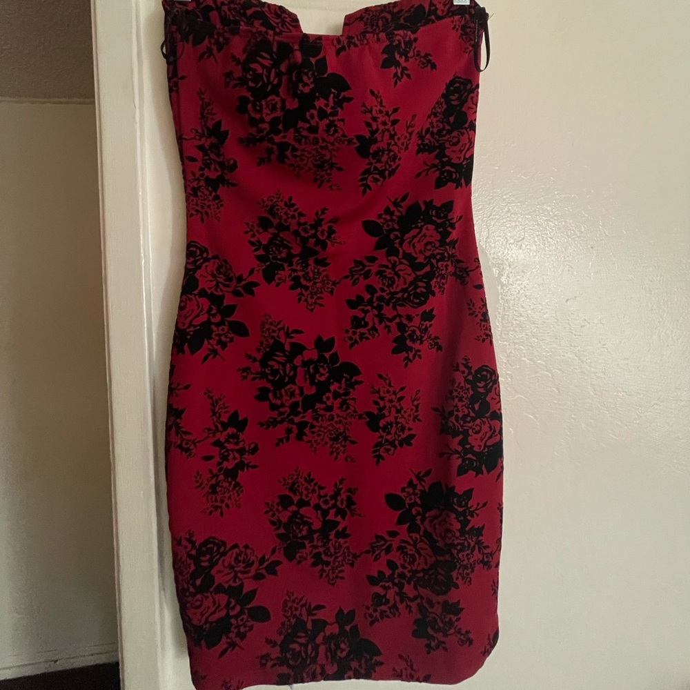 Strapless Mini Dress - Picture 3 of 6